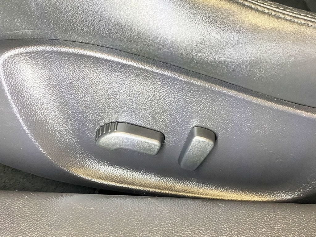 2012 Infiniti G37 x photo 18