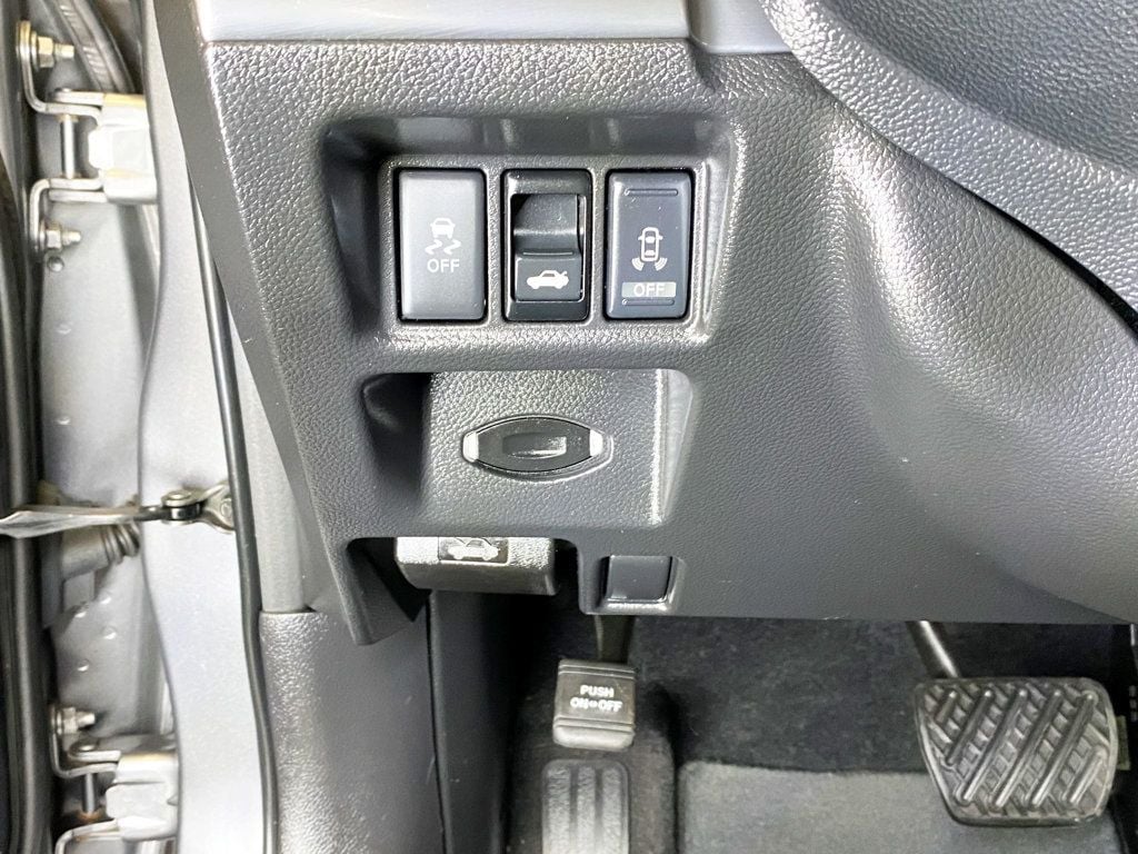 2012 Infiniti G37 x photo 21