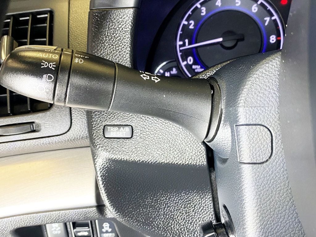 2012 Infiniti G37 x photo 25