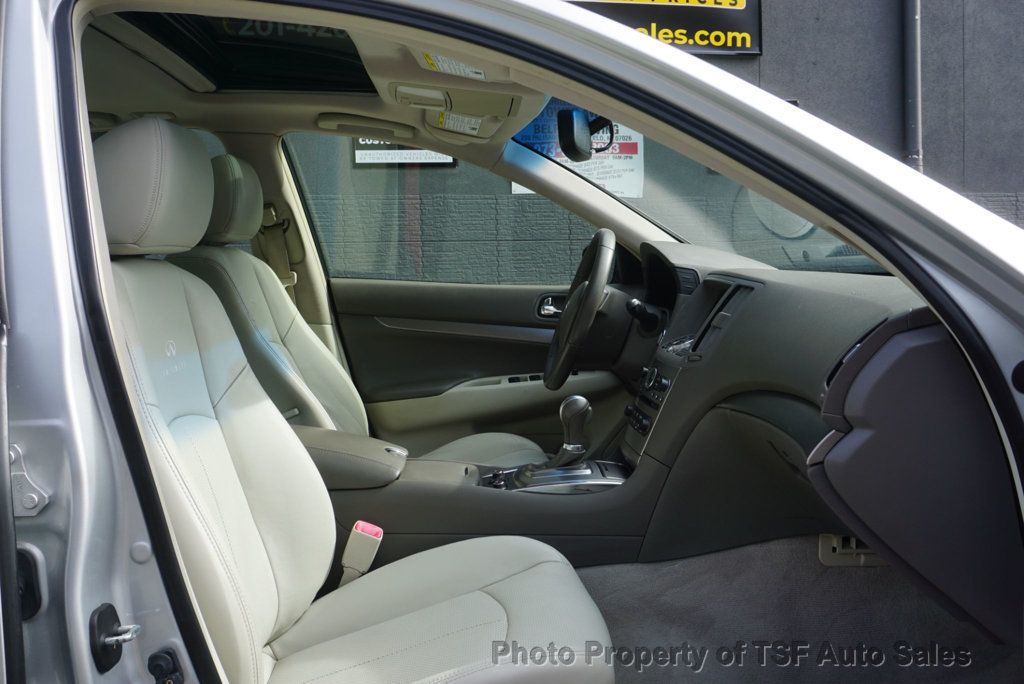 2012 INFINITI G37 Sedan 4dr x AWD - 23084554 - 9