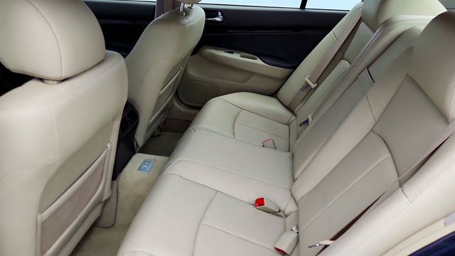 2012 INFINITI G37 Sedan 4dr x AWD with Premium and Navigation Packages - 22969700 - 21