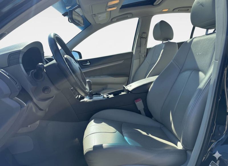 2012 Infiniti G37 Sedan x AWD - 22936989 - 10