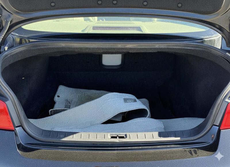 2012 Infiniti G37 Sedan x AWD - 22936989 - 12