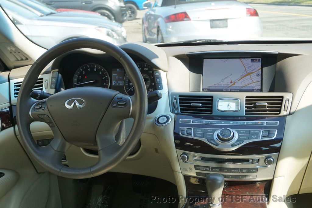 2012 Infiniti M37 photo 6