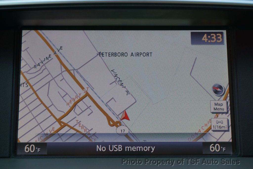 2012 Infiniti M37 photo 10