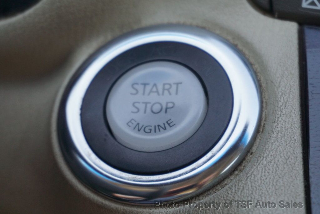 2012 Infiniti M37 photo 17