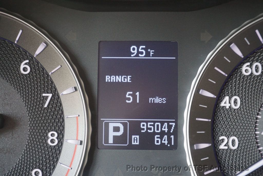 2012 Infiniti M37 photo 22