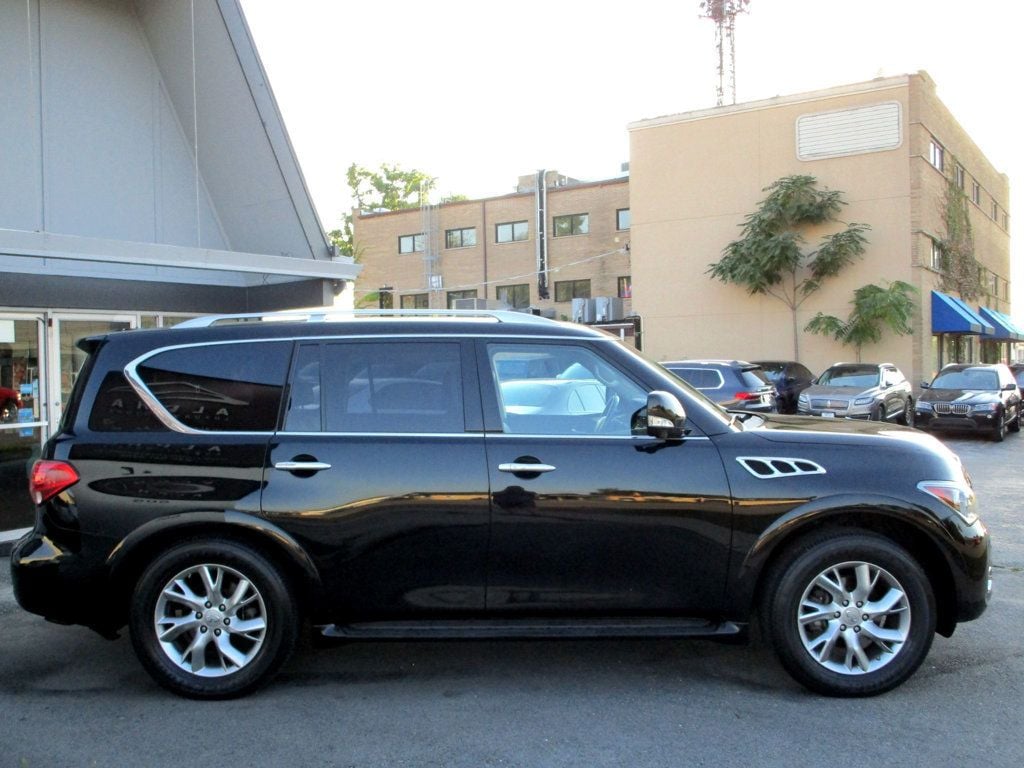 2012 Infiniti QX56 photo 11