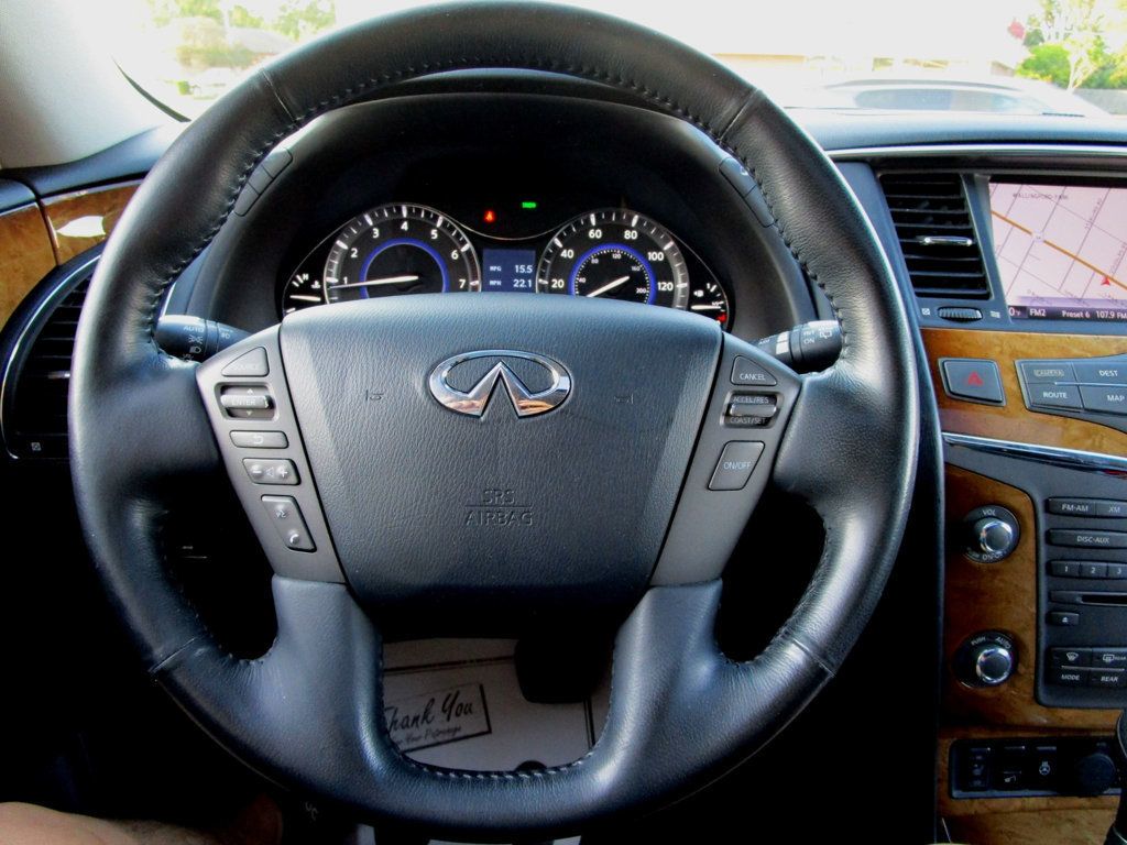 2012 Infiniti QX56 photo 22
