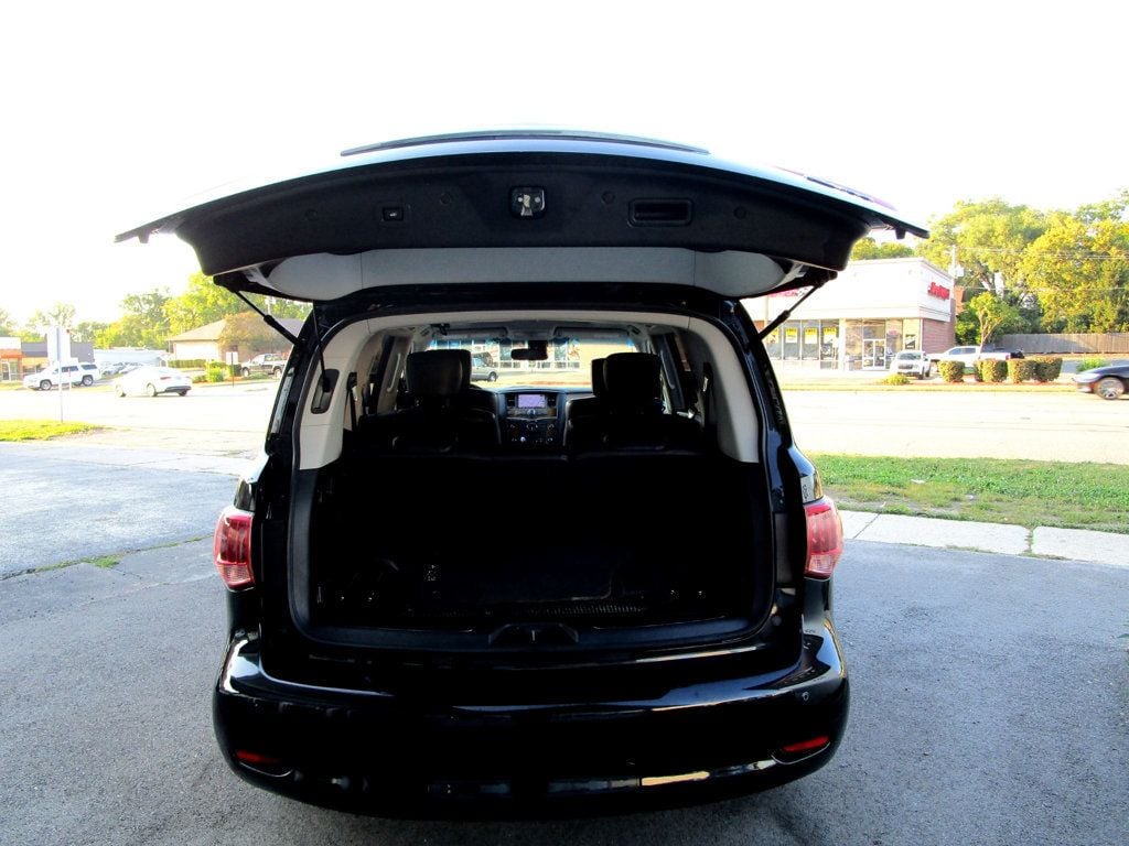 2012 Infiniti QX56 photo 35
