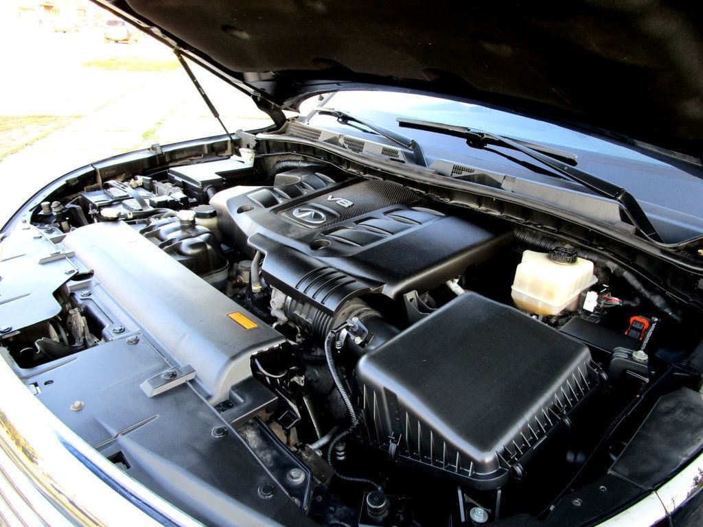 2012 Infiniti QX56 photo 44
