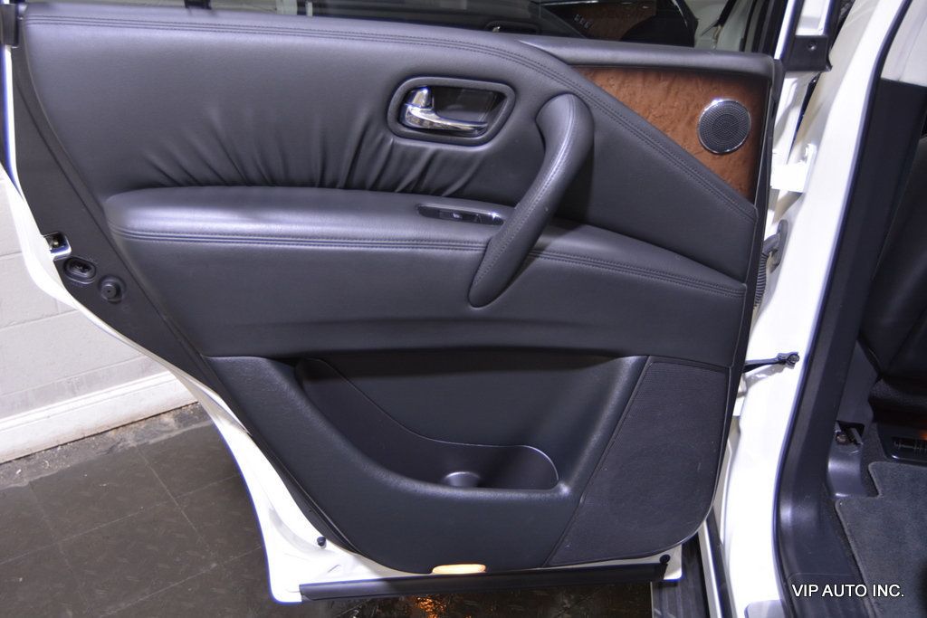 2012 INFINITI QX56 4WD 4dr 8-passenger - 22800269 - 11