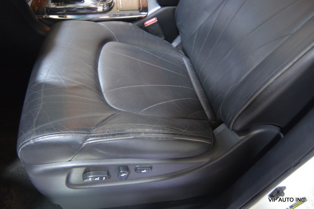 2012 INFINITI QX56 4WD 4dr 8-passenger - 22800269 - 21