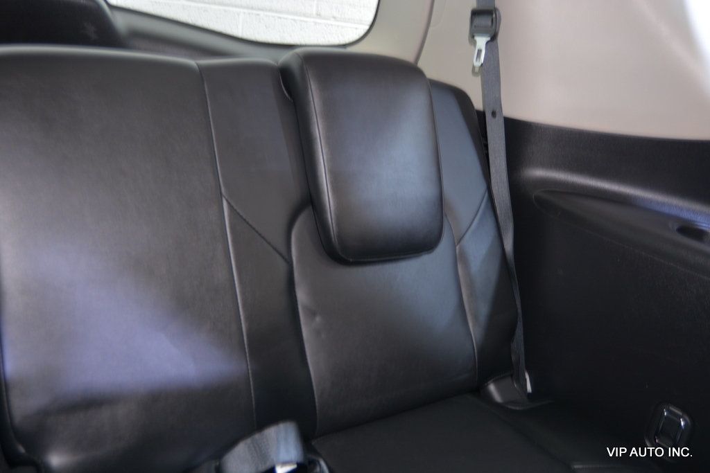 2012 INFINITI QX56 4WD 4dr 8-passenger - 22800269 - 28