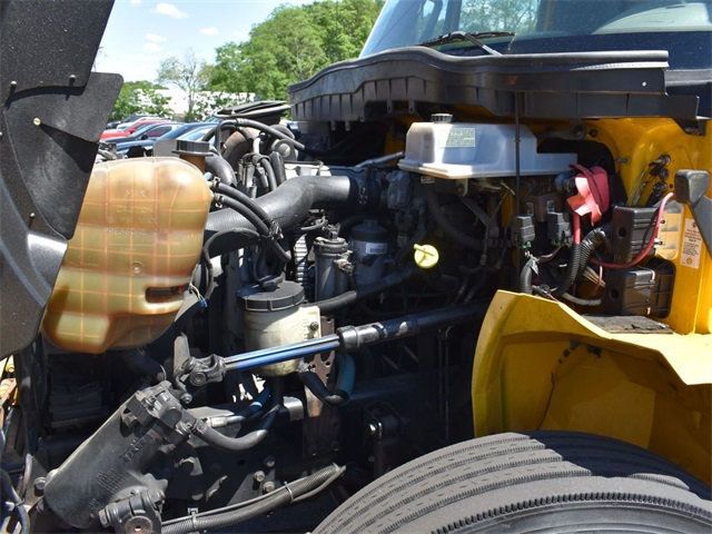 2012 International  4000 - 22971453 - 18