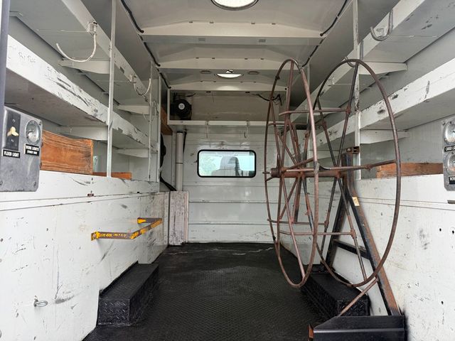 2012 International 4300 Enclosed Utility Service Truck  - 22959923 - 6