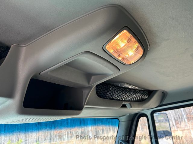 2012 International 4300 NON CDL BOX JUST 37k MILES! 100 PICTURES LIFT GATE! SUPER NICE UNIT! FINANCE OR LEASE! BOX TRUCK - 22783793 - 20