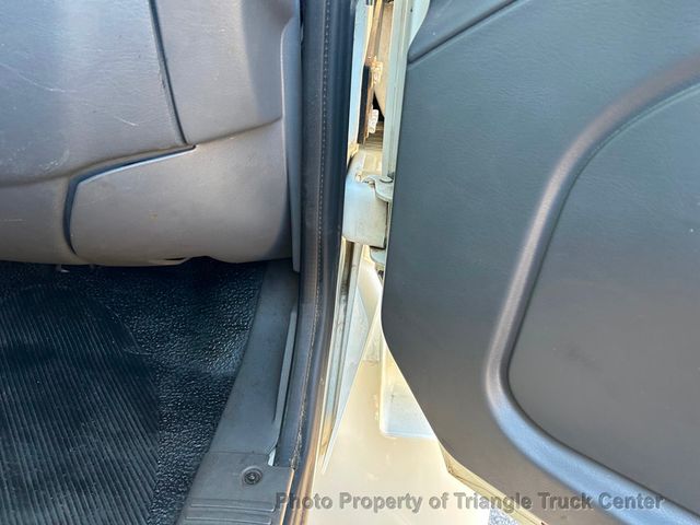 2012 International 4300 NON CDL BOX JUST 37k MILES! 100 PICTURES LIFT GATE! SUPER NICE UNIT! FINANCE OR LEASE! BOX TRUCK - 22783793 - 34