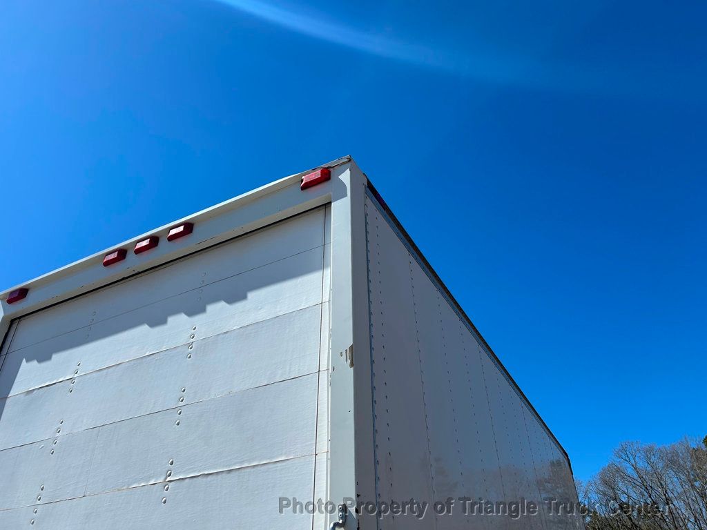 2012 International 4300 NON CDL BOX JUST 37k MILES! 100 PICTURES LIFT GATE! SUPER NICE UNIT! FINANCE OR LEASE! BOX TRUCK - 22783793 - 49