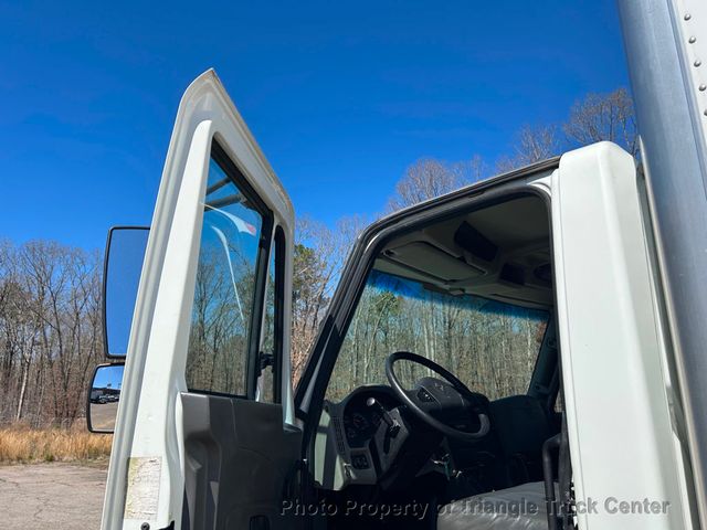 2012 International 4300 NON CDL BOX JUST 37k MILES! 100 PICTURES LIFT GATE! SUPER NICE UNIT! FINANCE OR LEASE! BOX TRUCK - 22783793 - 66