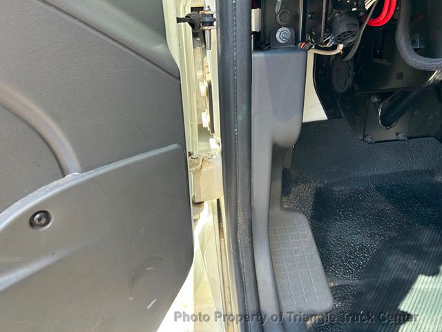 2012 International 4300 NON CDL BOX JUST 37k MILES! 100 PICTURES LIFT GATE! SUPER NICE UNIT! FINANCE OR LEASE! BOX TRUCK - 22783793 - 67