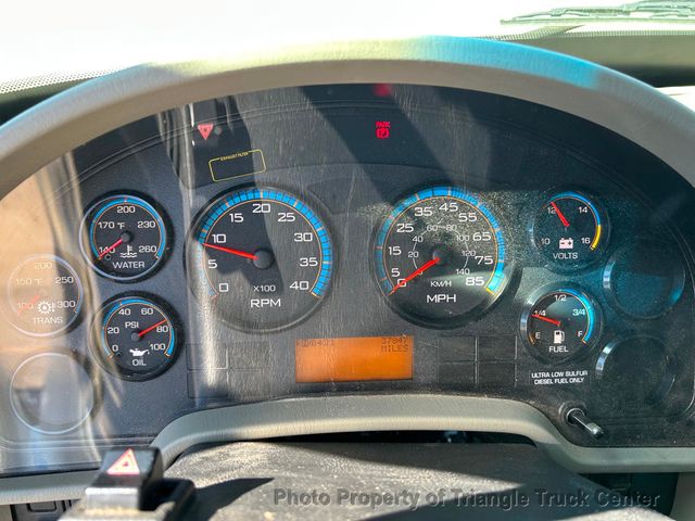 2012 International 4300 NON CDL BOX JUST 37k MILES! 100 PICTURES LIFT GATE! SUPER NICE UNIT! FINANCE OR LEASE! BOX TRUCK - 22783793 - 77