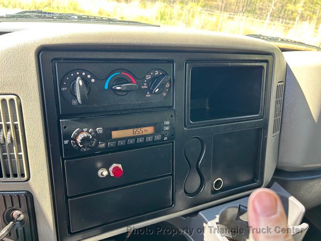 2012 International 4300 NON CDL JUST 33k MILES! LIFT GATE 3,000LB! SUPER CLEAN UNIT! NO DEF FLUID REQUIRED! BOX TRUCK - 22802298 - 20