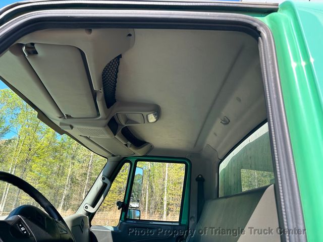 2012 International 4300 NON CDL JUST 33k MILES! LIFT GATE 3,000LB! SUPER CLEAN UNIT! NO DEF FLUID REQUIRED! BOX TRUCK - 22802298 - 59