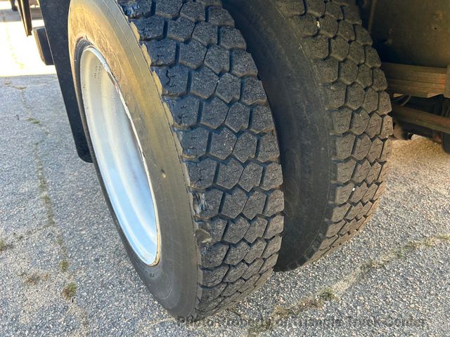 2012 International 4300 NON CDL JUST 33k MILES! LIFT GATE 3,000LB! SUPER CLEAN UNIT! NO DEF FLUID REQUIRED! BOX TRUCK - 22802298 - 80