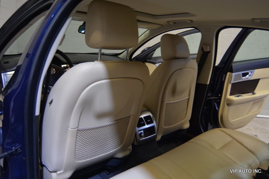 2012 Jaguar XF 4dr Sedan - 22930981 - 13