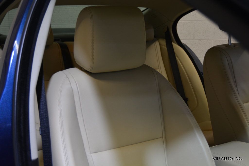 2012 Jaguar XF 4dr Sedan - 22930981 - 17