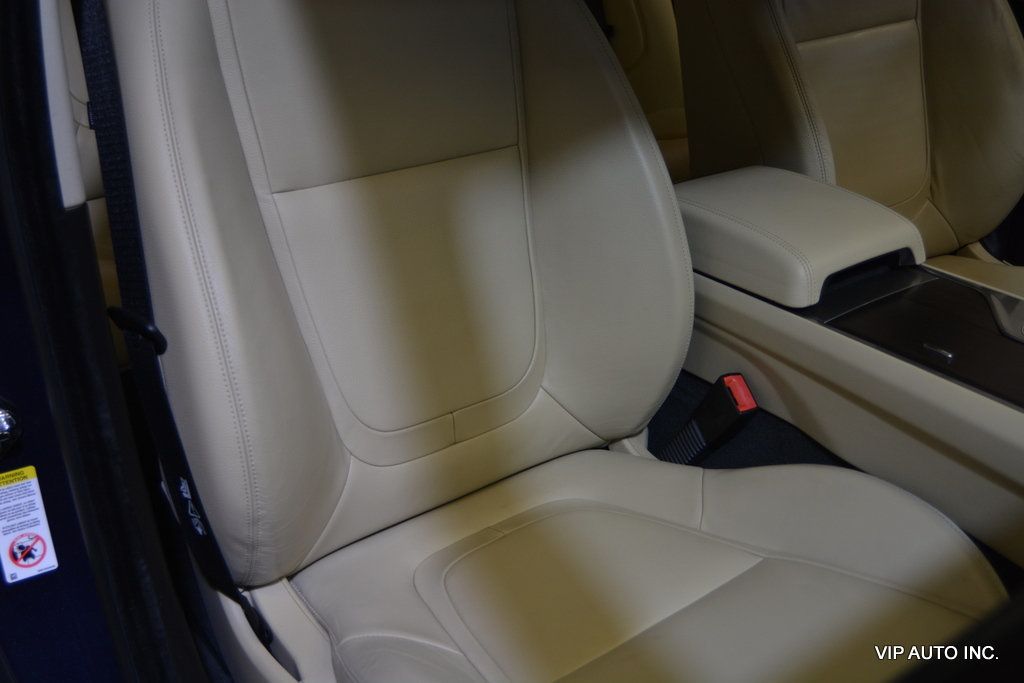 2012 Jaguar XF 4dr Sedan - 22930981 - 19