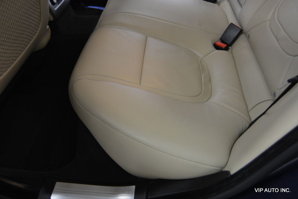 2012 Jaguar XF 4dr Sedan - 22930981 - 26