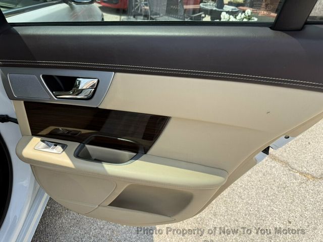 2012 Jaguar XF 4dr Sedan Portfolio - 23064878 - 17