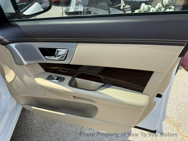 2012 Jaguar XF 4dr Sedan Portfolio - 23064878 - 19