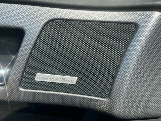 2012 Jaguar XF 4dr Sedan XFR - 22957220 - 20