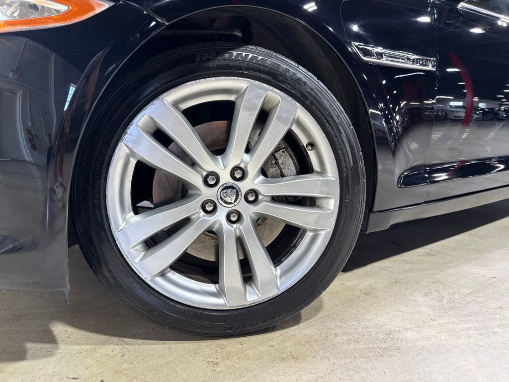 2012 Jaguar XJ 4dr Sedan XJL - 23070065 - 1