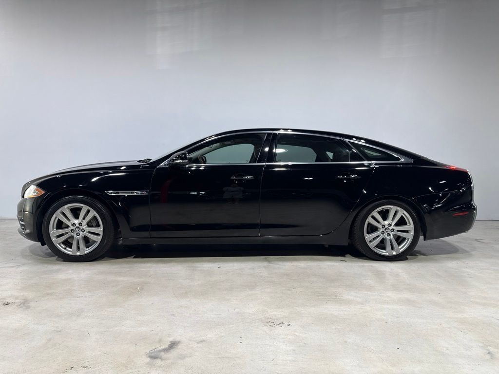 2012 Jaguar XJ 4dr Sedan XJL - 23070065 - 3