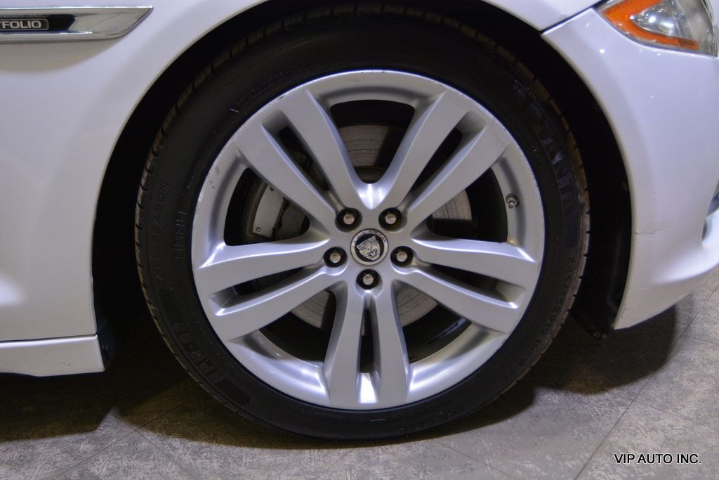 2012 Jaguar XJ 4dr Sedan XJL - 22902727 - 30
