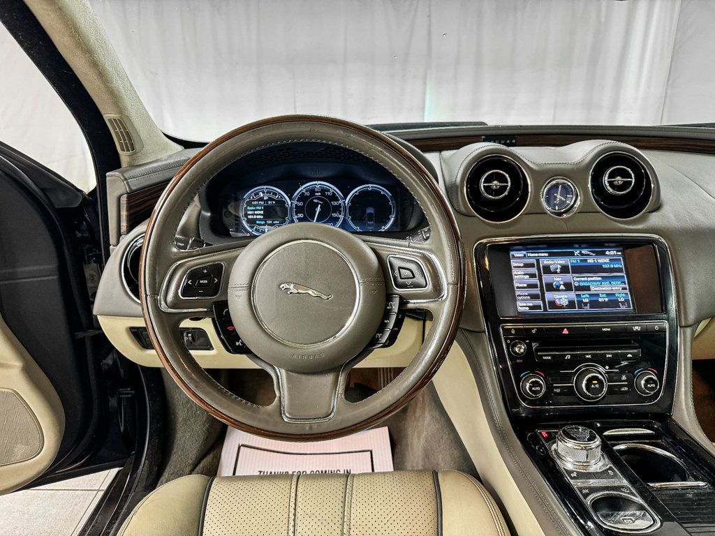2012 Jaguar XJ Portfolio photo 14