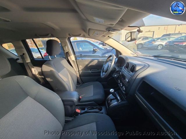 2012 Jeep Compass FWD 4dr Sport - 22957280 - 5