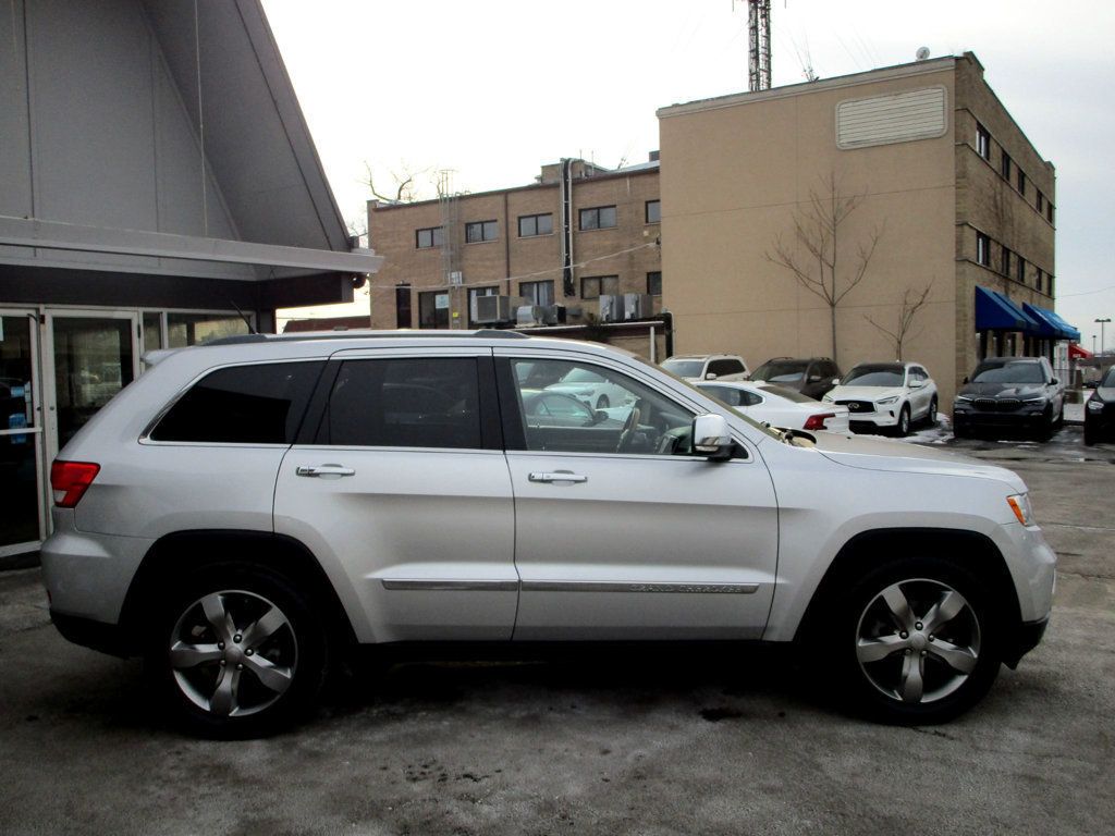 2012 Jeep Grand Cherokee 4WD 4dr Overland - 22982864 - 10