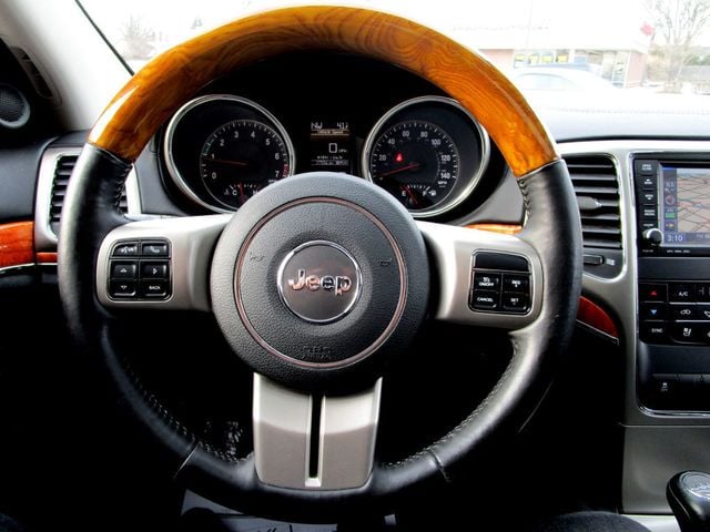 2012 Jeep Grand Cherokee 4WD 4dr Overland - 22982864 - 19