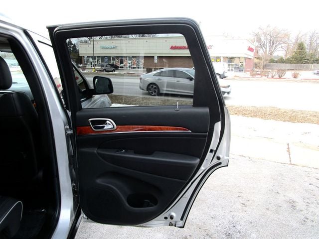 2012 Jeep Grand Cherokee 4WD 4dr Overland - 22982864 - 38