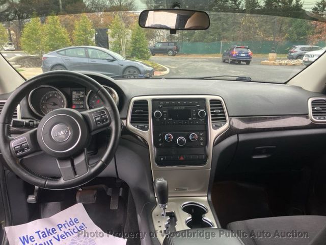 2012 Jeep Grand Cherokee Laredo - 22955600 - 10