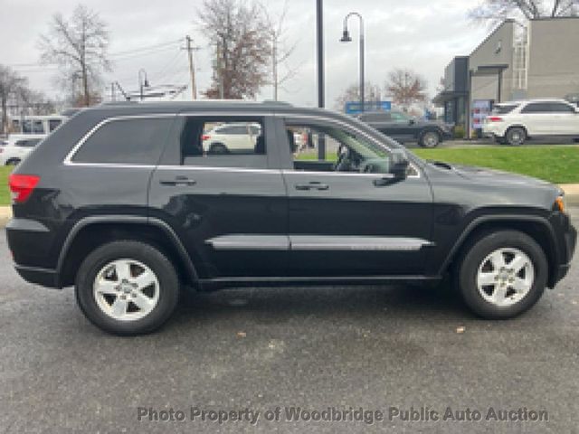 2012 Jeep Grand Cherokee Laredo - 22955600 - 3