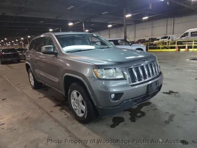 2012 Jeep Grand Cherokee Laredo - 22993996 - 2