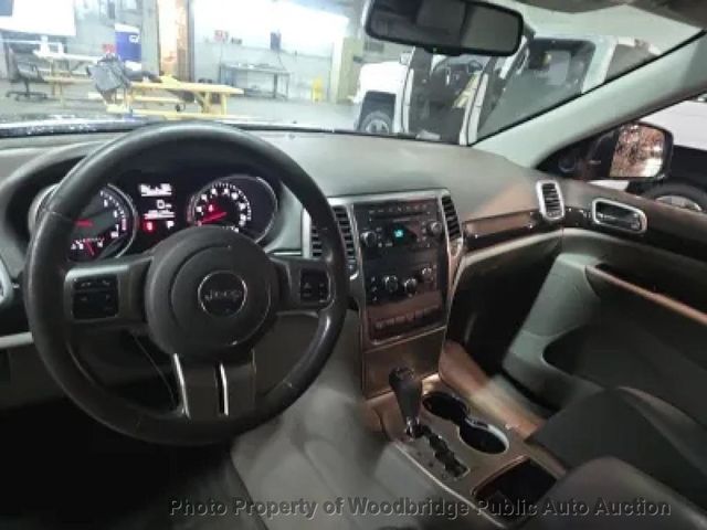 2012 Jeep Grand Cherokee Laredo - 22993996 - 6