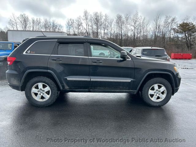 2012 Jeep Grand Cherokee Laredo - 22998614 - 2