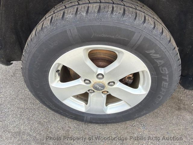 2012 Jeep Grand Cherokee Laredo - 23005892 - 14